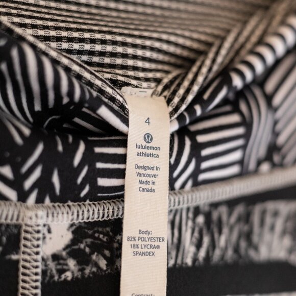 Lululemon | Wunder Under Cropped Leggings - Picture 3 of 3